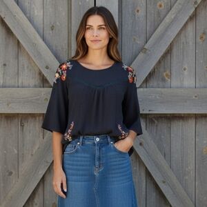 Anthropologie Gray Tunic with Floral Embroidery